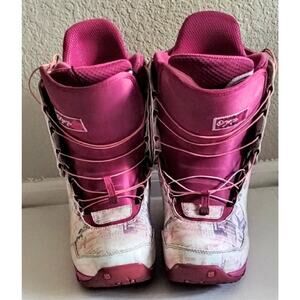 Burton RARE Ozone Flex 2 PINK HOOKER Snowboard Ski Boots Men’s 9 2010